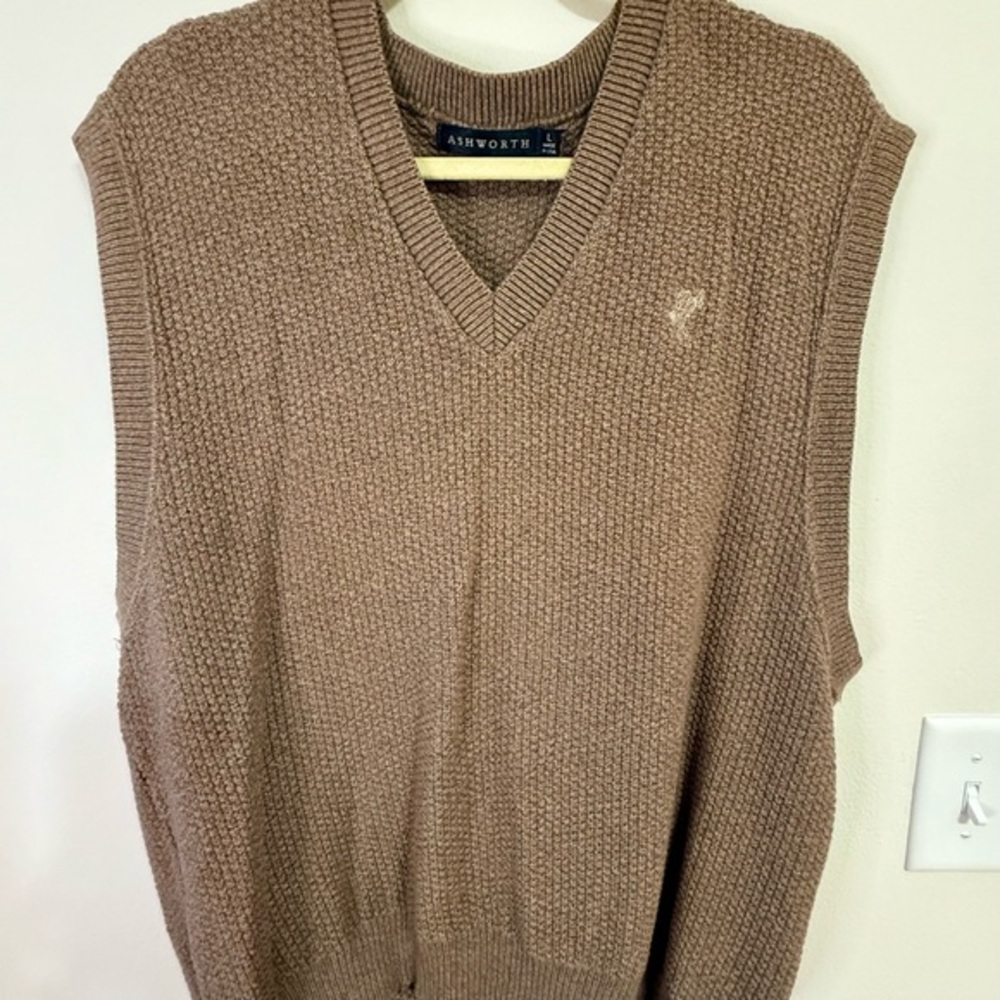 Ashworth Golf Sweater Vest Mens Large Tan Pinstripe Embroidered‎ Cotton USA Made